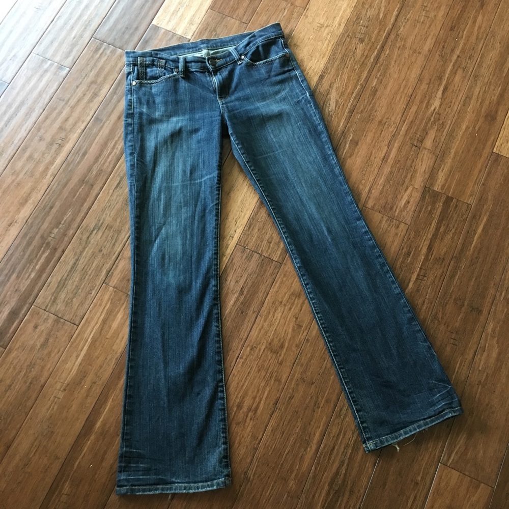 BCBGMaxAzria Bootcut/Flare Jeans Size 30